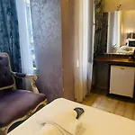 Taksim Alyonsuite * Istanbul