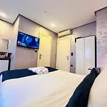 Hotel Taksim Alyonsuite *