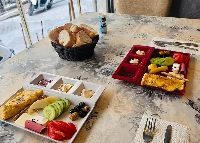 Taksim Alyonsuite Hotel *