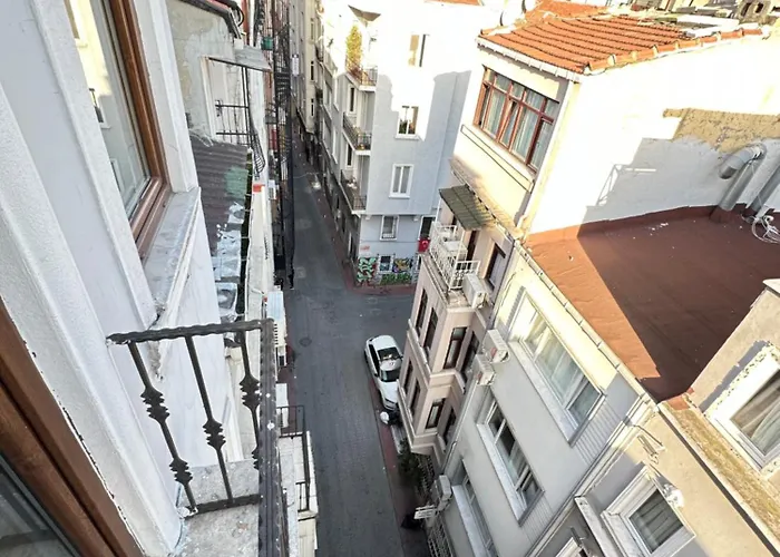 Taksim Alyonsuite Hotel