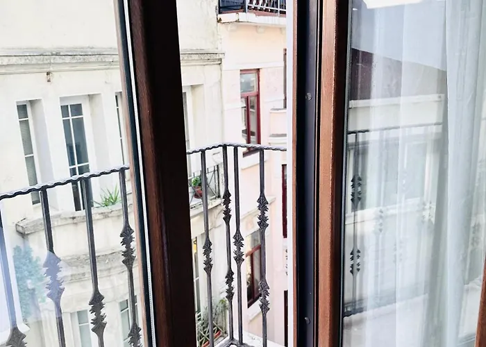 Hotel Taksim Alyonsuite