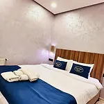 Taksim Alyonsuite Hotel