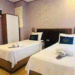 Hotel Taksim Alyonsuite *