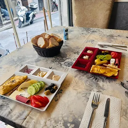Taksim Alyonsuite Hotel *