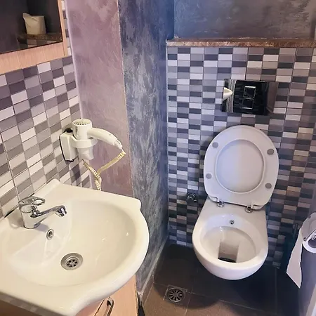 Hotel Taksim Alyonsuite *