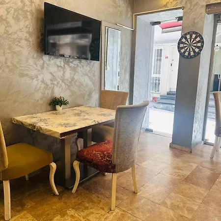 Taksim Alyonsuite Hotel *
