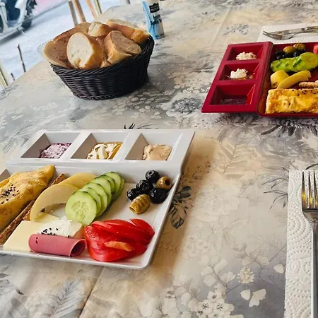 Hotel Taksim Alyonsuite *