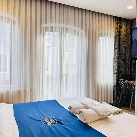 Taksim Alyonsuite Hotel *