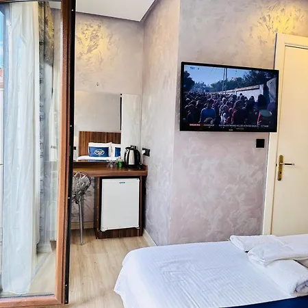 Hotel Taksim Alyonsuite